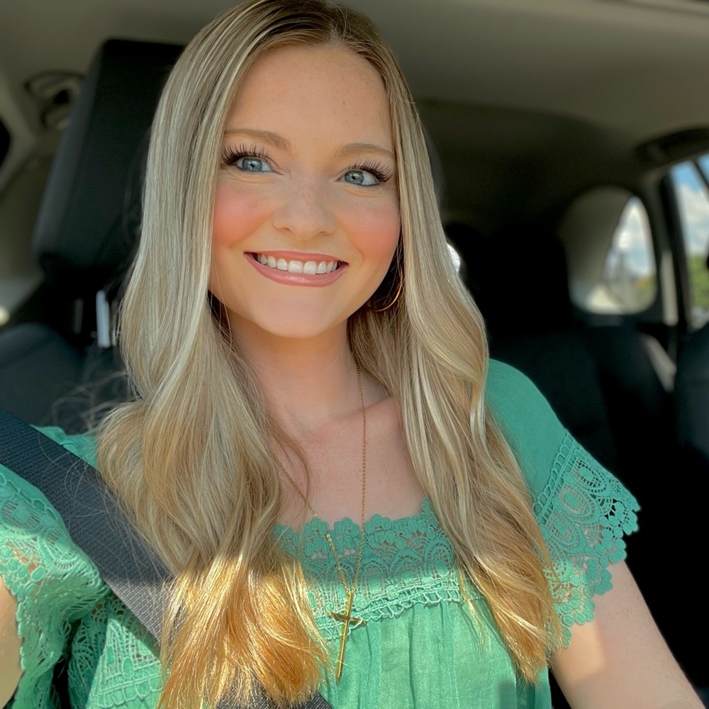 Meet your Posher, Amanda